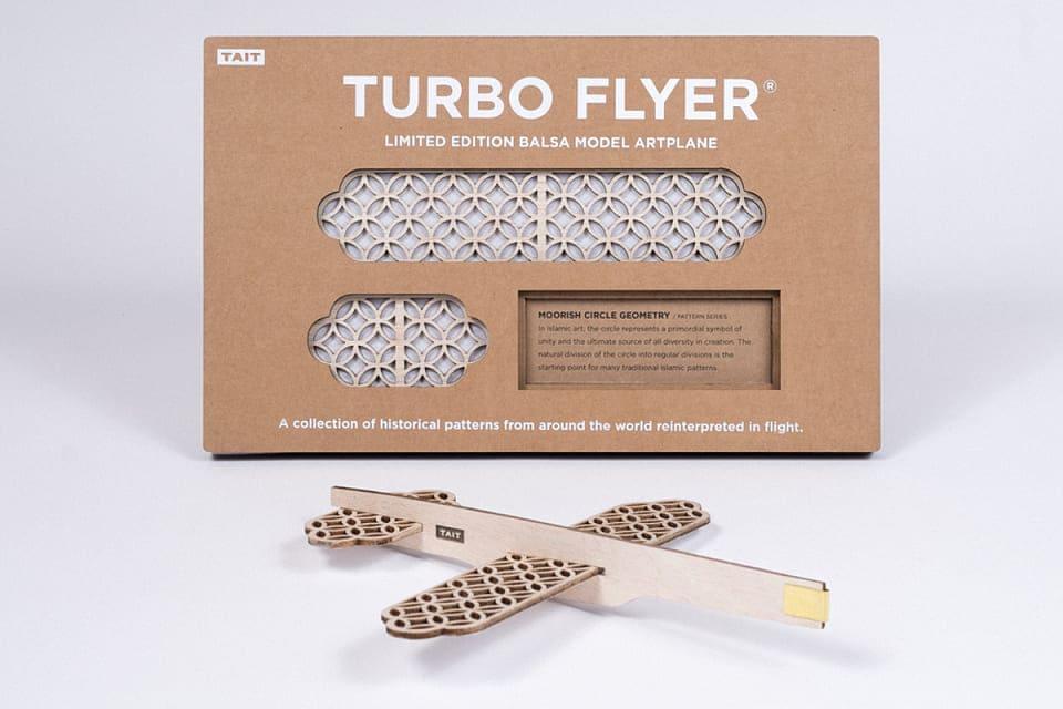 Упаковка из гофрокартона для The Turbo Flyer Pattern Series