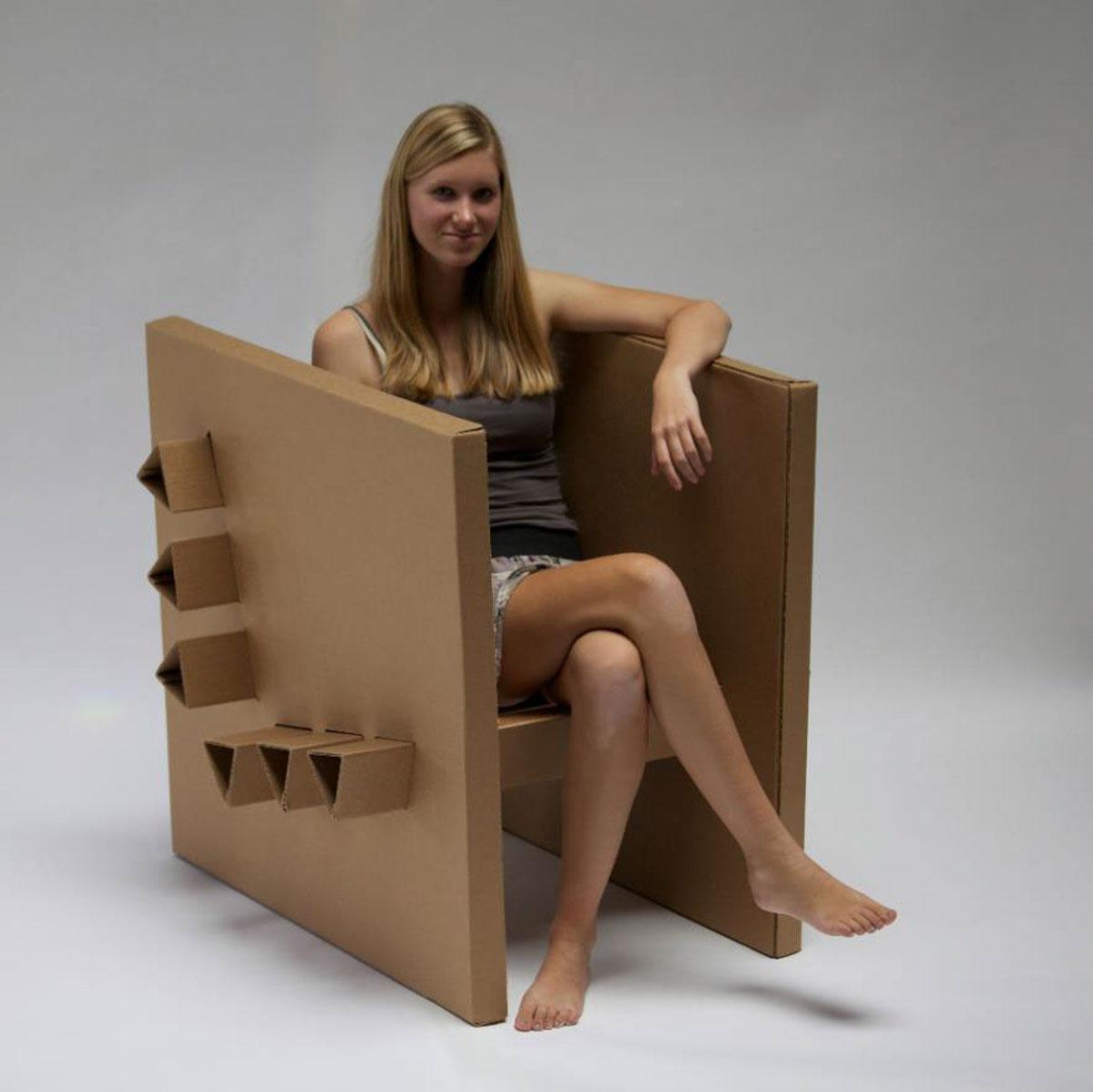 Cardboard Chair - кресло из гофрокартона