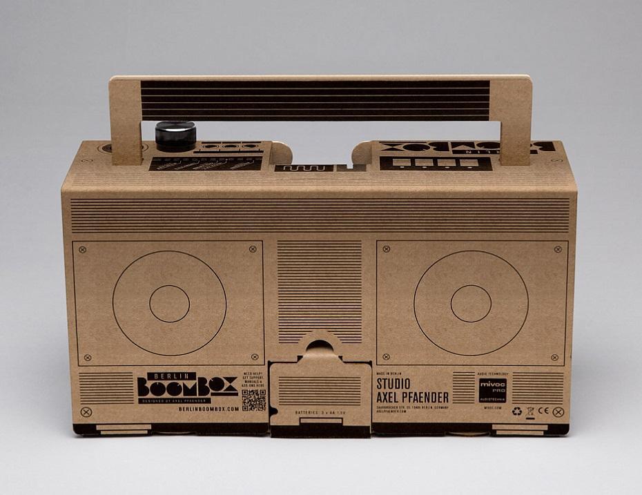 Berlin Boombox из картона